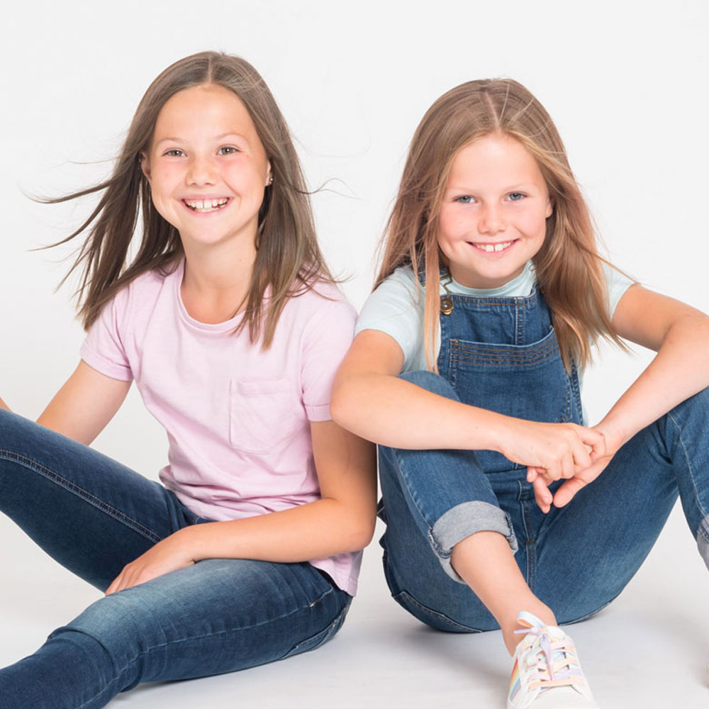 Profile categories Siblings | Ology Kids Casting